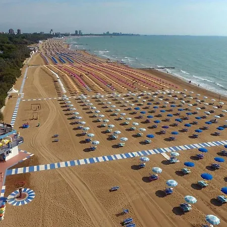 Close To The * Lignano Sabbiadoro